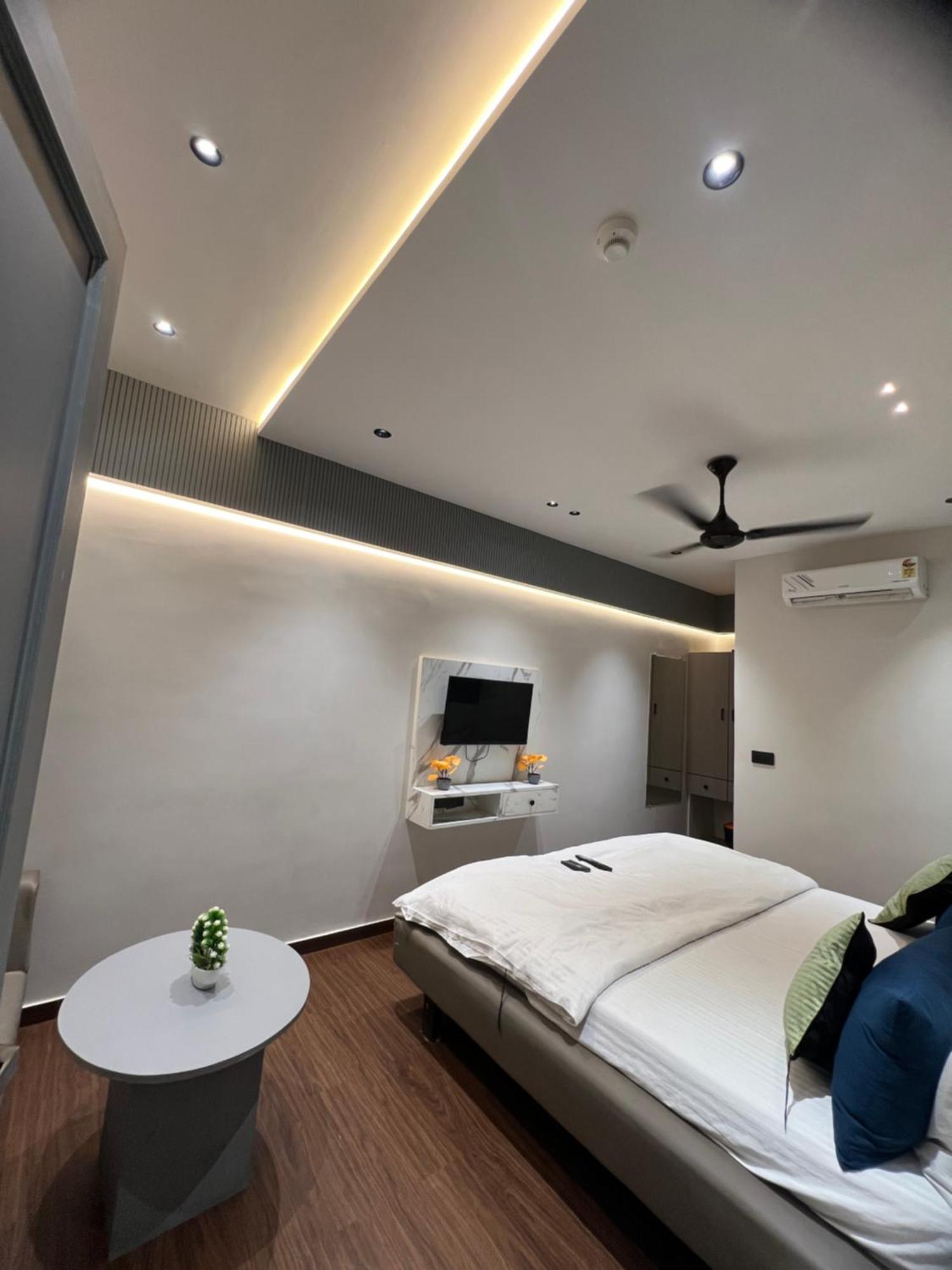 V Love Hotel Surat Exterior photo